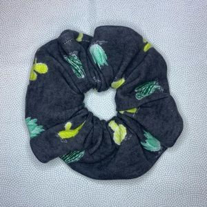 Cactus Scrunchie